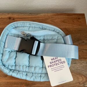 NWT, Quilted Puffer Fanny Pack, Adjustable by Lexsion